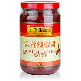 Lee Kum Kee Chili Sauce mit Knoblauch 368g