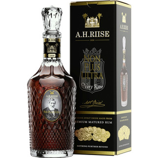 A.H.Riise Non Plus Ultra Very Rare 0,7l 42%